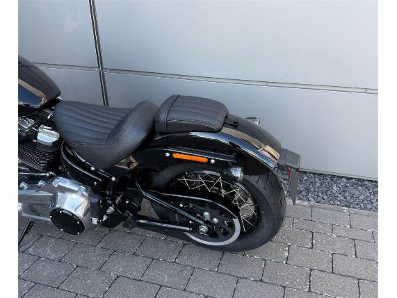 Harley-Davidson Street Bob 117, 0010262