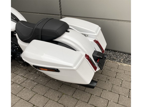 Harley-Davidson Street Glide, 0009909