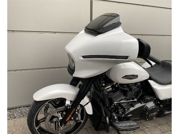 Harley-Davidson Street Glide, 0009909