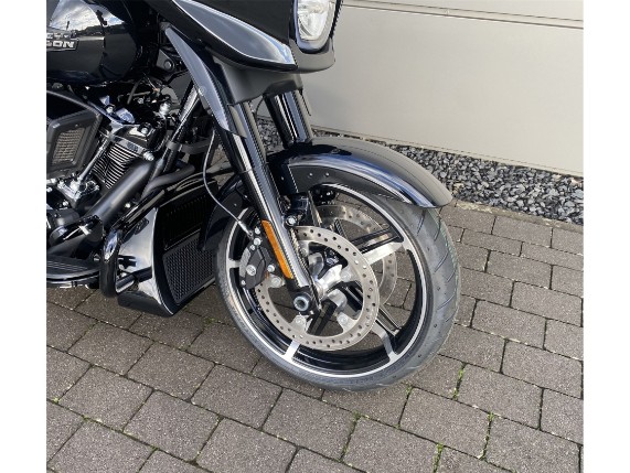 Harley-Davidson Street Glide 117, 0009973