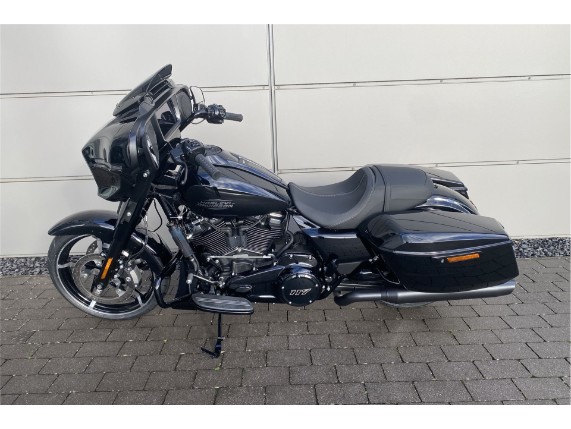 Harley-Davidson Street Glide 117, 0009973