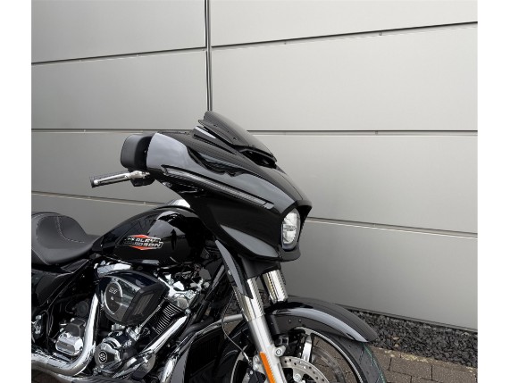 Harley-Davidson Street Glide 117, 0009979