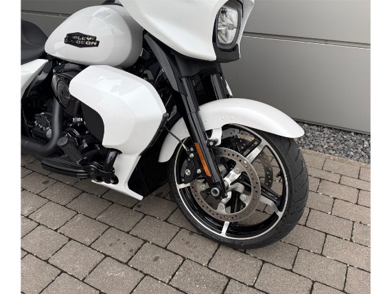 Harley-Davidson Street Glide 117, 0009984