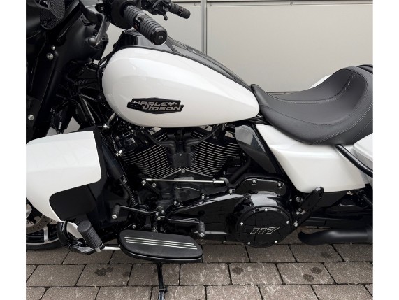 Harley-Davidson Street Glide 117, 0009984