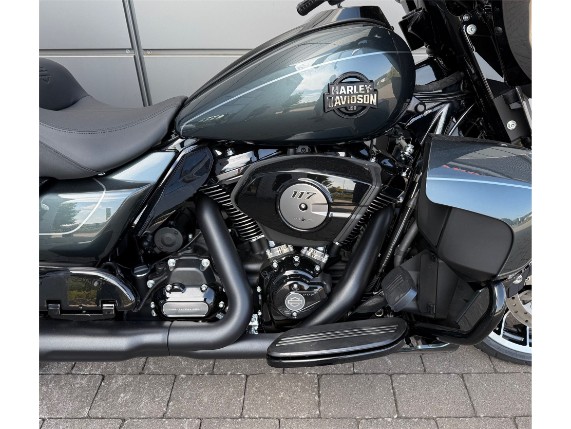 Harley-Davidson Street Glide Limited 117, 0010188