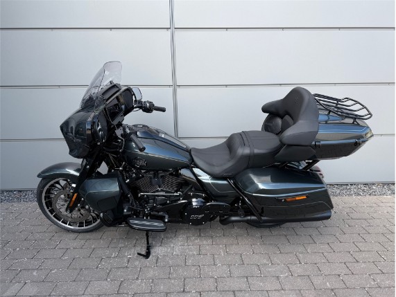 Harley-Davidson Street Glide Limited 117, 0010188