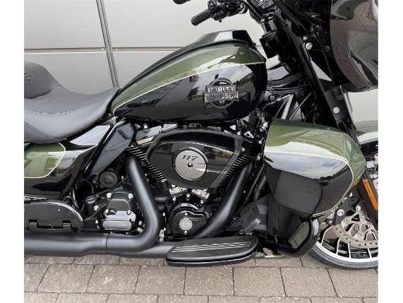 Harley-Davidson Street Glide Limited 117, 0010232