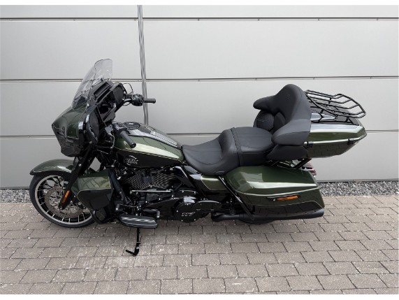 Harley-Davidson Street Glide Limited 117, 0010232