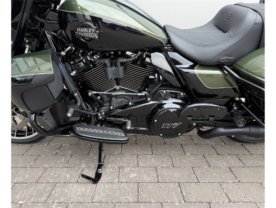 Harley-Davidson Street Glide Limited 117, 0010232