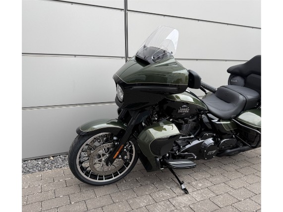Harley-Davidson Street Glide Limited 117, 0010232