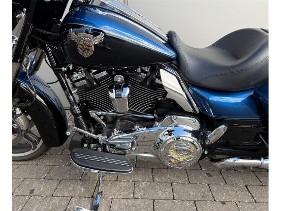 Harley-Davidson Street Glide Special, 0009998