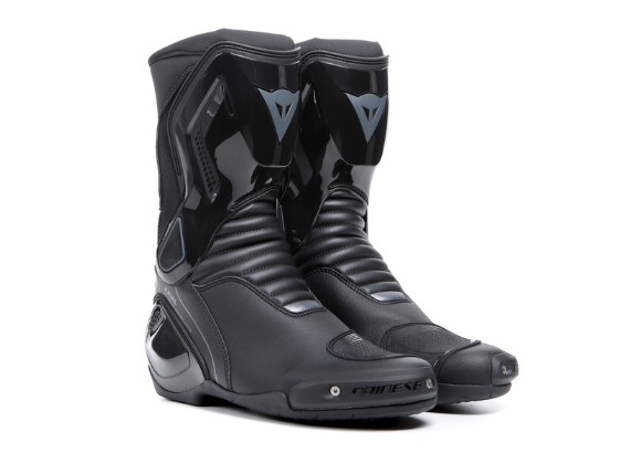 nexus-2-boots-black
