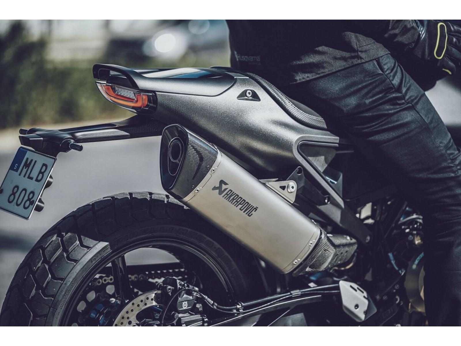 Akrapovič "Slip-on Line" - Endschalldämpfer