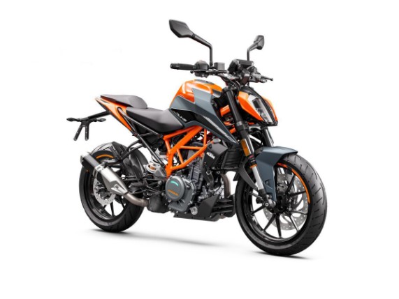 463844_MY23 KTM 390 DUKE_ 45 degree front right - INDIA CTG _LIQUID METAL_INDIA