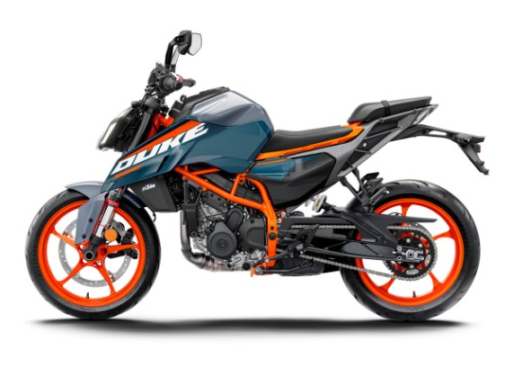 542067_MY24 KTM 390 DUKE_Studio_90 Left_04_STUDIO_GLOBAL_EUROPE_03_STUDIO