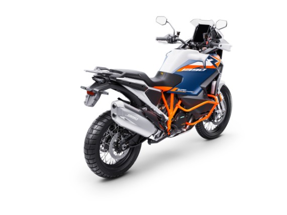 651801_MY25_KTM_1390_Super_Adventure_R_EU_Rear-Right_EUROPE GLOBAL_STUDIO
