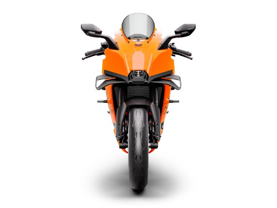 670085_MY26_KTM 990 RC R_STUDIO_EU SPEC_01_STUDIO IMAGES_STUDIO_EU_GLOBAL