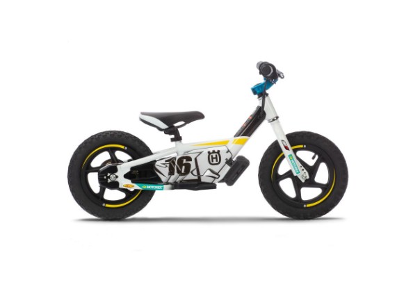 pho_hs_pers_vs_97692_3hs220052500_husqvarna_replica_12edrive_my22__sall__awsg__v1