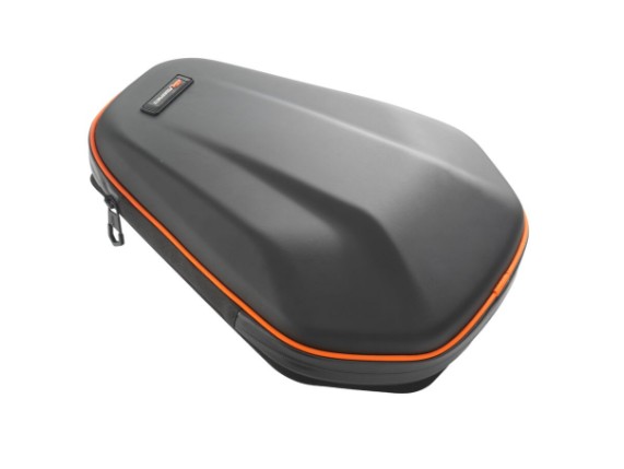 pho_pp_nmon_a60712973000_pillion_seat_bag_studio_pictures_street__sall__awsg__v2