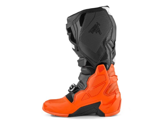 pho_pw_pers_rs_727824_3pw26001970x_ktm_tech_7_boots_blk_orange_detail_3_offroad_equipment__sall__awsg__v1