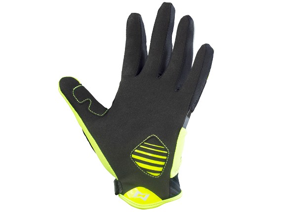 Guantes STEP6 (6)