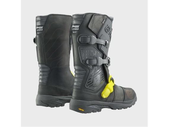 pho_hs_pers_rs_3hs24001180x_scalar_gore_tex_boots_back__sall__awsg__v1