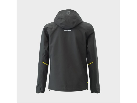 pho_hs_pers_rs_79024_3hs21003870x_accelerate_hardshell_jacket_back__sall__awsg__v1