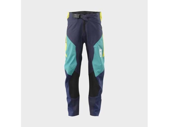 pho_hs_pers_vs_139174_3hs24001780x_kids_railed_pants_front__sall__awsg__v1
