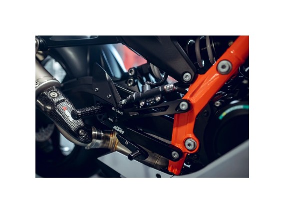 pho_pp_mon_735465_my26_ktm_990_rc_r_track_parts_details__33_parts_details_parts_details__sall__awsg__v1