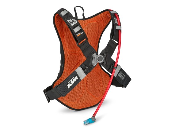 pho_pw_pers_rs_647877_3pw25000820x_moto_hydro_8_os_back_lifestyle_ii__sall__awsg__v1