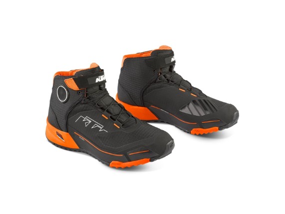 pho_pw_pers_vs_3pw25000060x_ktm_cr_x_ds_rid_shoes__sall__awsg__v3