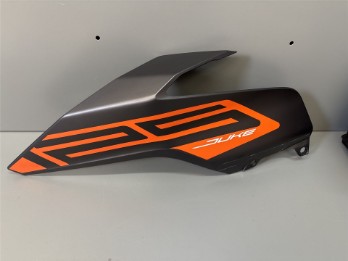 Kraftstofftankspoiler links