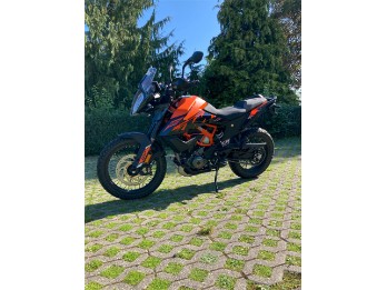 390 Adventure