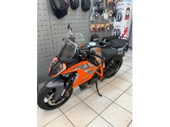 1290 Super Duke GT