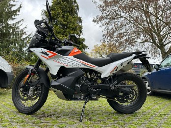 790 Adventure