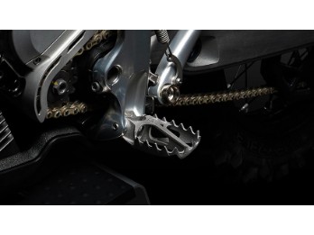 Fußrasten aus Titan 