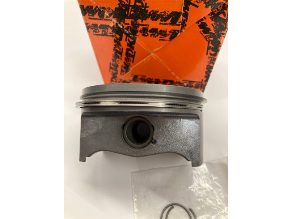 43bfd5fa1b8d4d84871f89dfd8eaa114