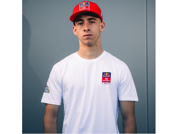 pho_gg_pw_pers_vs_80746_apparel___casual___red_bull_gasgas_riders_collection___2024__sall__awsg__v1