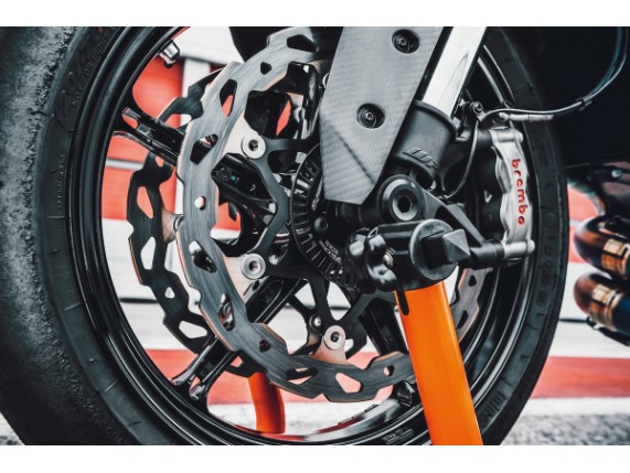 pho_pp_mon_61309960000_montiert__2___sall__awsg__v1