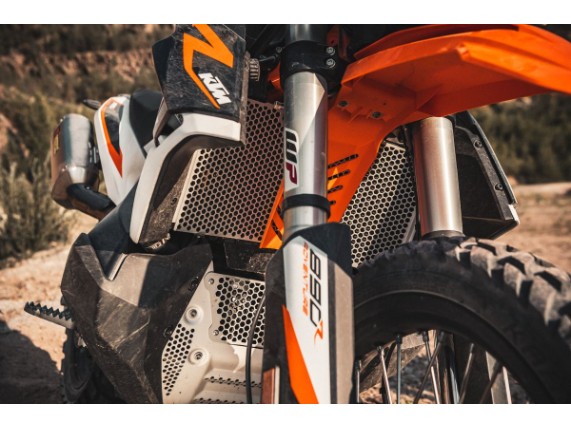 pho_pp_mon_63535940044_radiator_protection_grille_detail__sall__awsg__v1