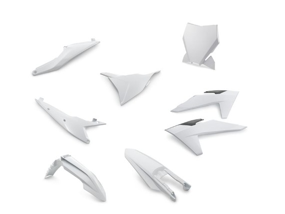 pho_pp_nmon_00010000366_fairingkit_white_ktm__sall__awsg__v1