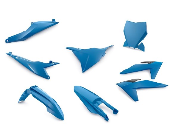 pho_pp_nmon_00010000382_fairingkit_neptunblue_ktm__sall__awsg__v1