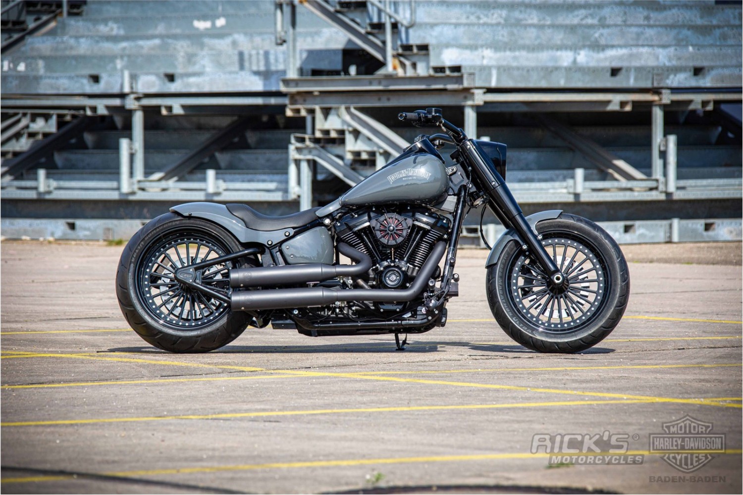 Harley-Davidson-Fat-Boy-Screamin-Eagle-Custom-Ricks-011-scaled