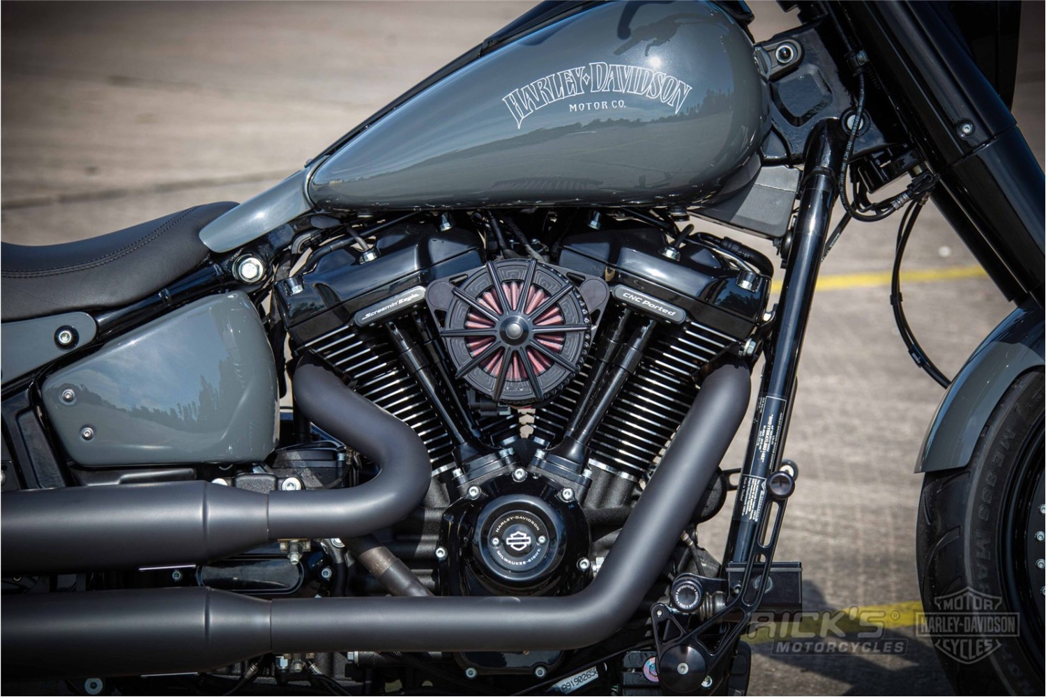 Harley-Davidson-Fat-Boy-Screamin-Eagle-Custom-Ricks-021-scaled
