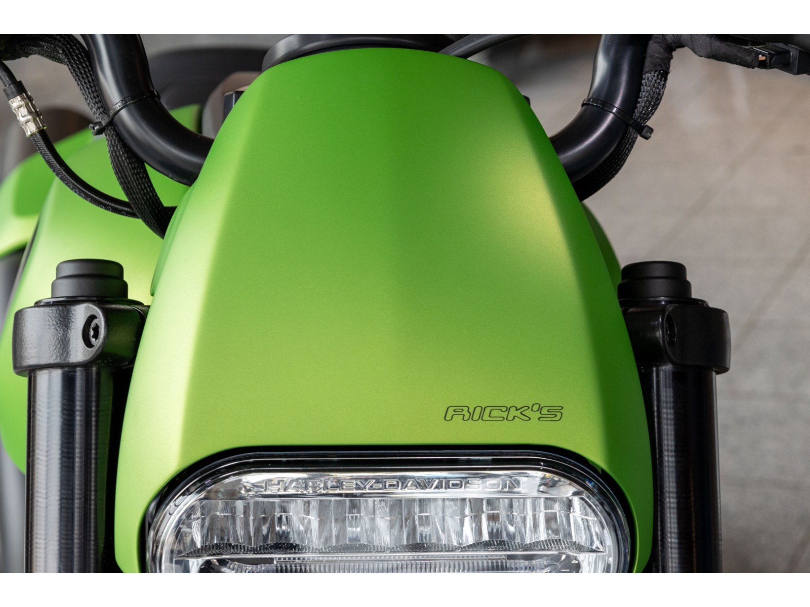 sportster upper fork covers