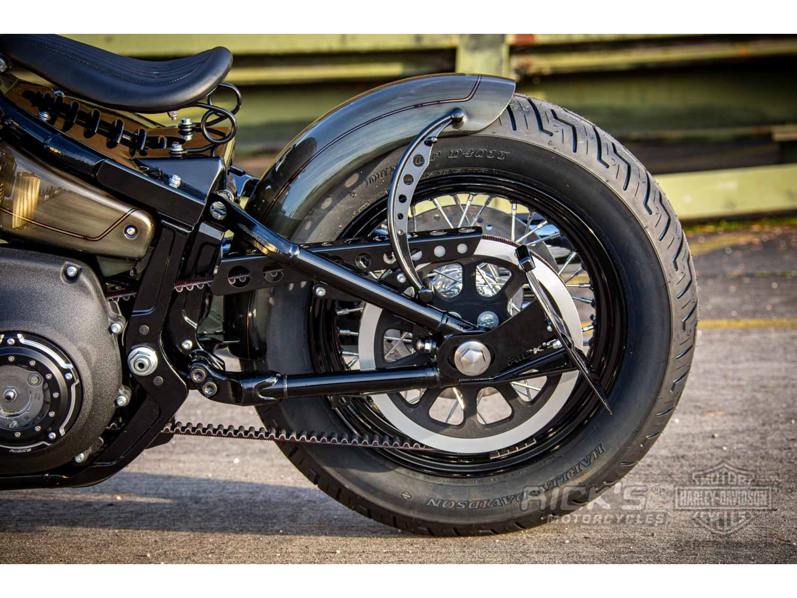 Rear Fender BOBBER Swingarm mounted, Softail M8 2018 up, Steel