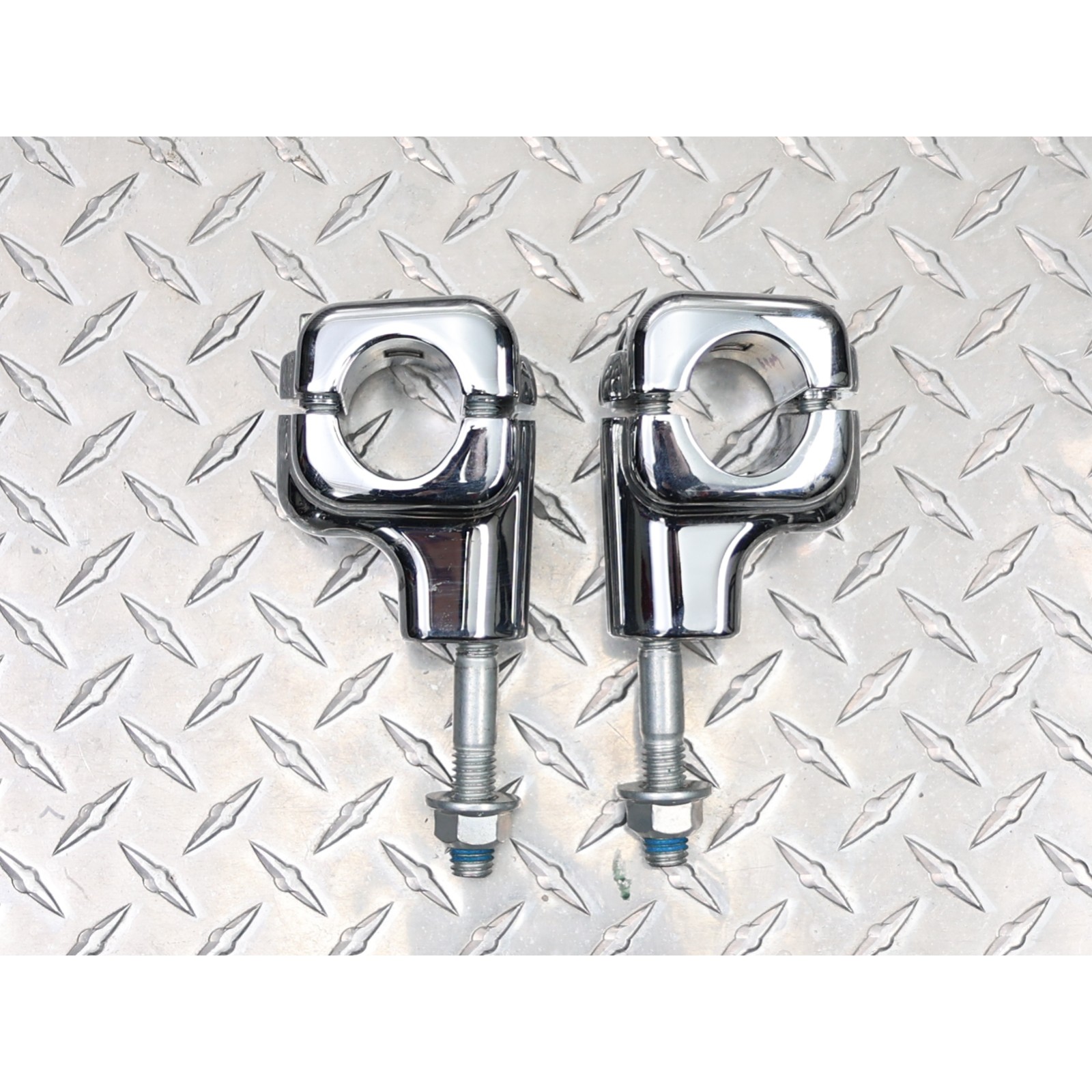 Fat Boy Riser OEM 56887-07