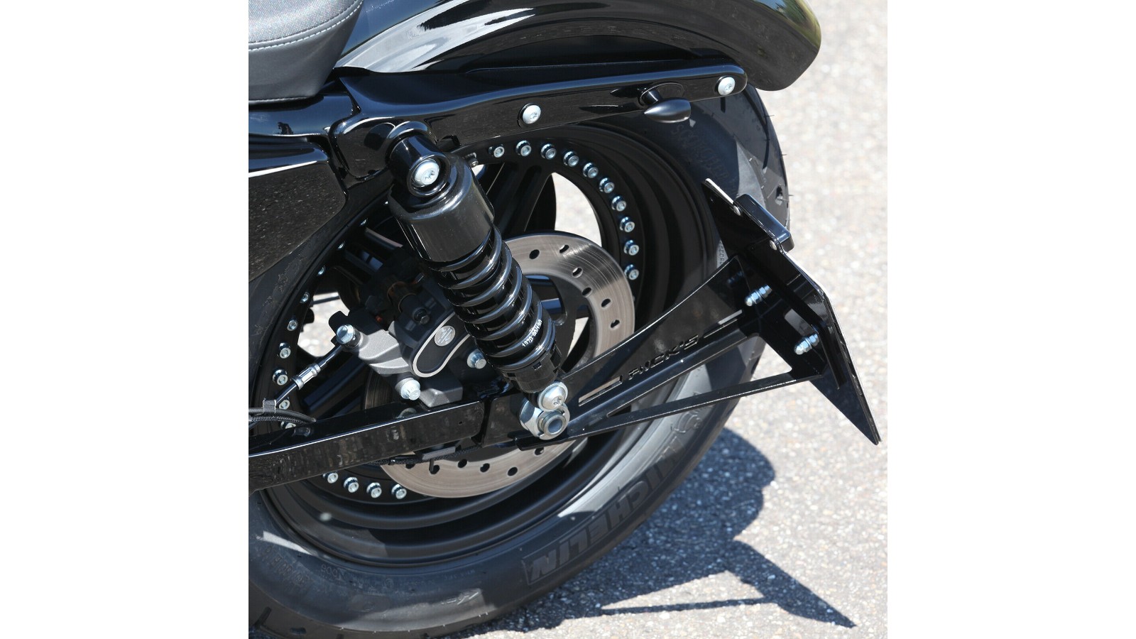 Seitlicher Kennzeichenhalter kompatibel mit Harley Davidson Sportster 883 R  Roadster 02-03 Craftride schwarz ✓ Jetzt Bestellen!