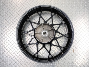 Llanta trasera Prodigy Touring OEM 40900661