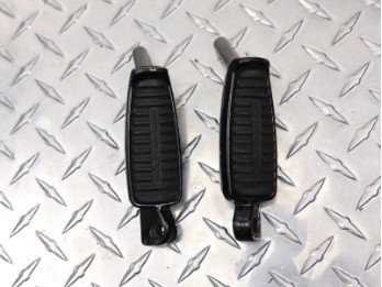 Reposapiés Sportster OEM 33134-07CAZ